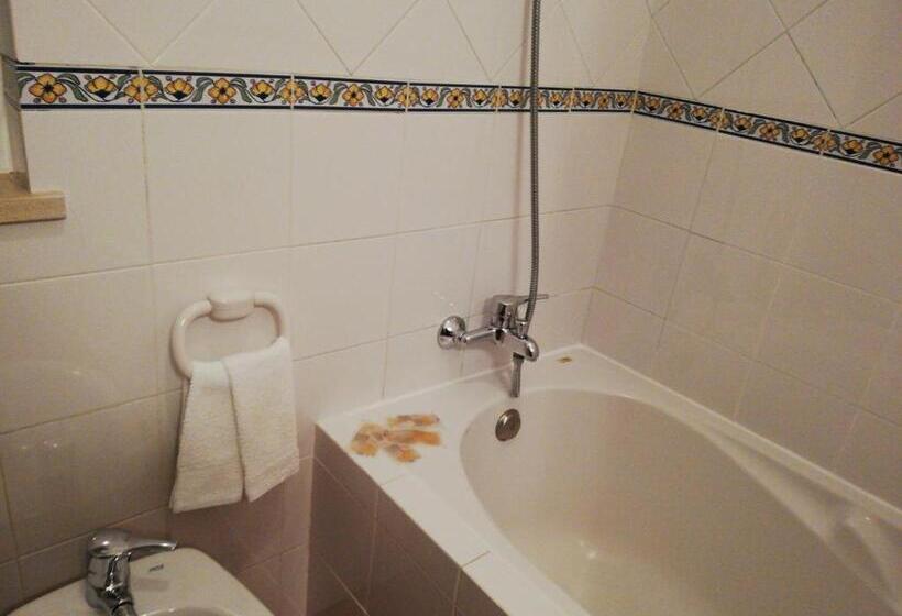 חדר סטנדרט לשלושה, Residencial Idalio