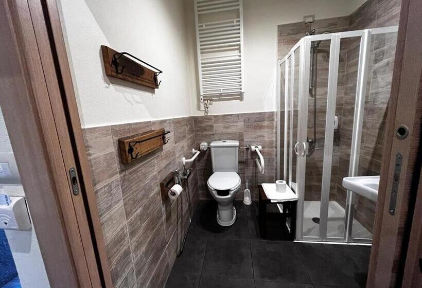 اتاق استاندارد, La Taverna Del Metallo Rooms