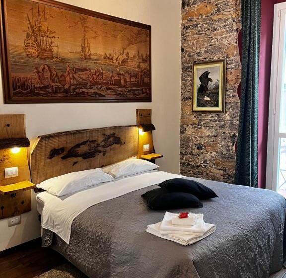 اتاق سوپریور با بالکن, La Taverna Del Metallo Rooms