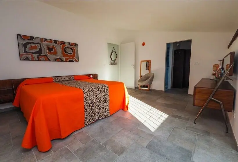 庭の見える１ベッドルームアパートメント, Cascina Gazzeri Country House