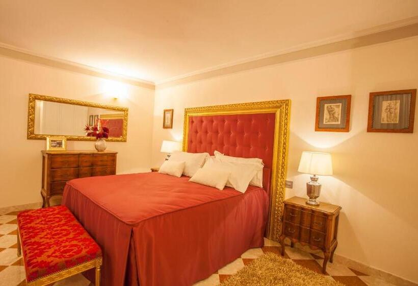 سوییت, Martins Residence De Luxe