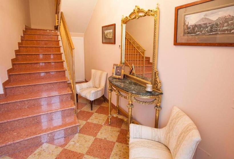 آپارتمان 1 خوابه, Martins Residence De Luxe
