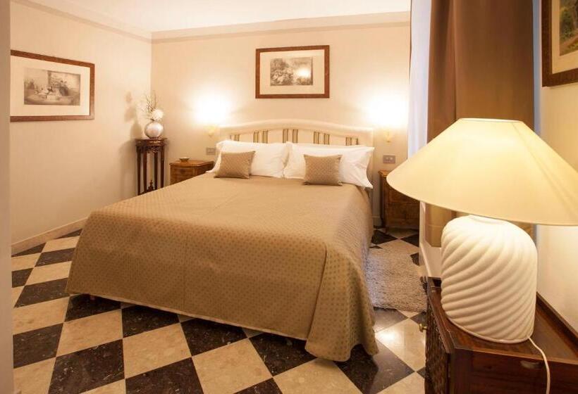 اتاق استاندارد, Martins Residence De Luxe