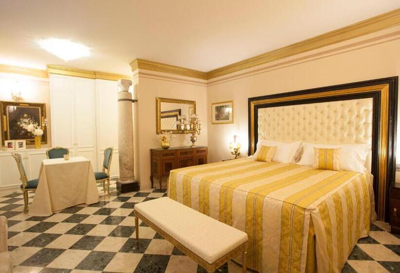 استودیوی استاندارد, Martins Residence De Luxe