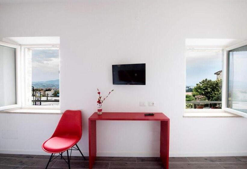 标准间, Calalanotte