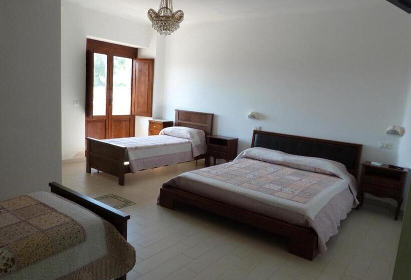 اتاق استاندارد چهار تخته, Country House 3quatrì