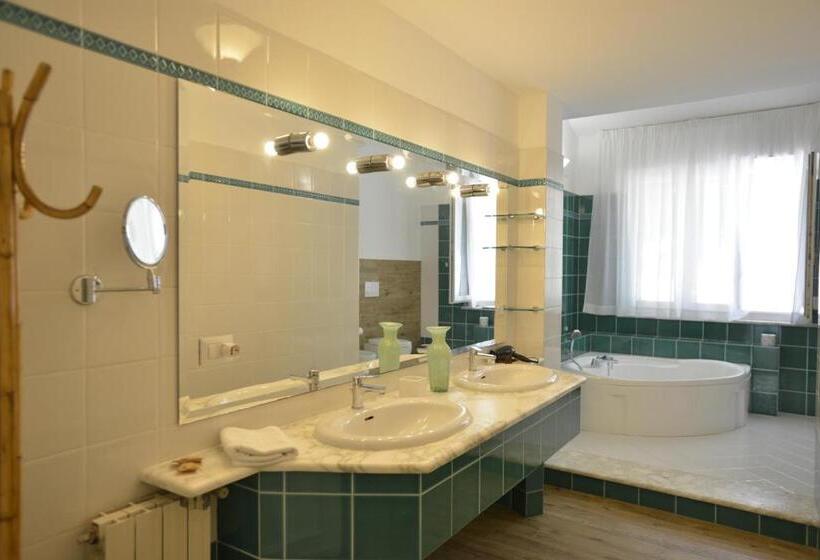 舒适三人间, Arenosu Comfort Country Resort