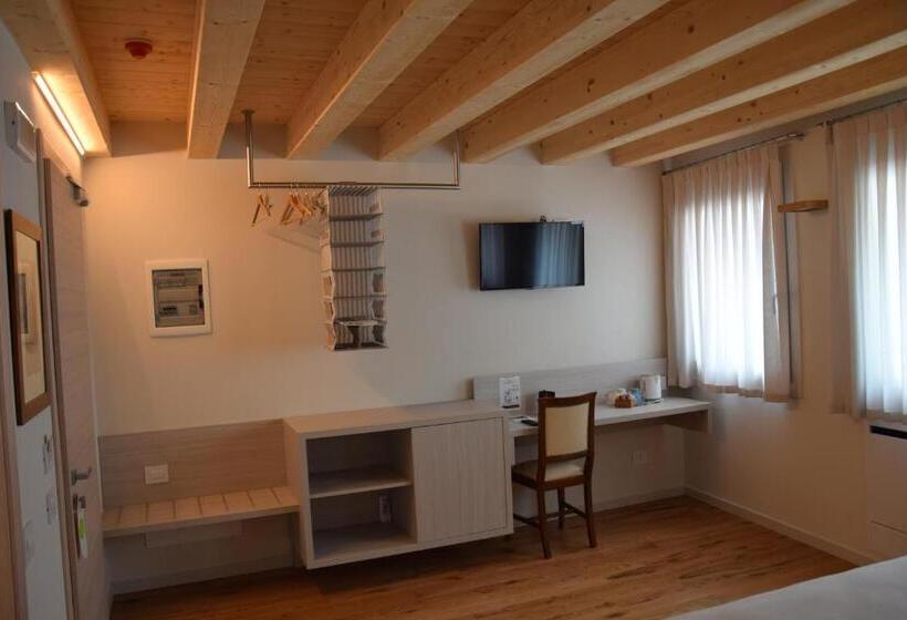 غرفة قياسية, Residenza Ai Capitelli