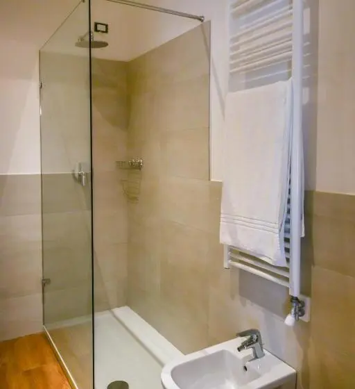 اتاق استاندارد, Casa Ferrovieri