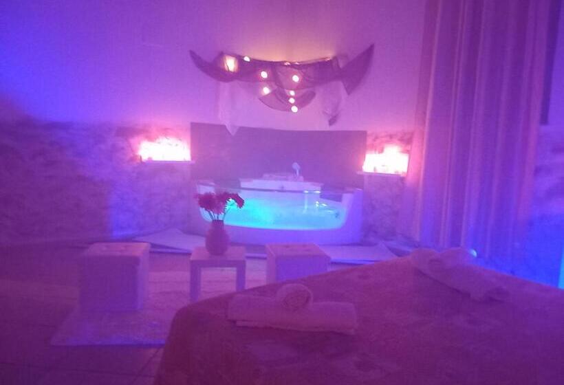 带1个卧室的豪华公寓, Villa Laura Apartment