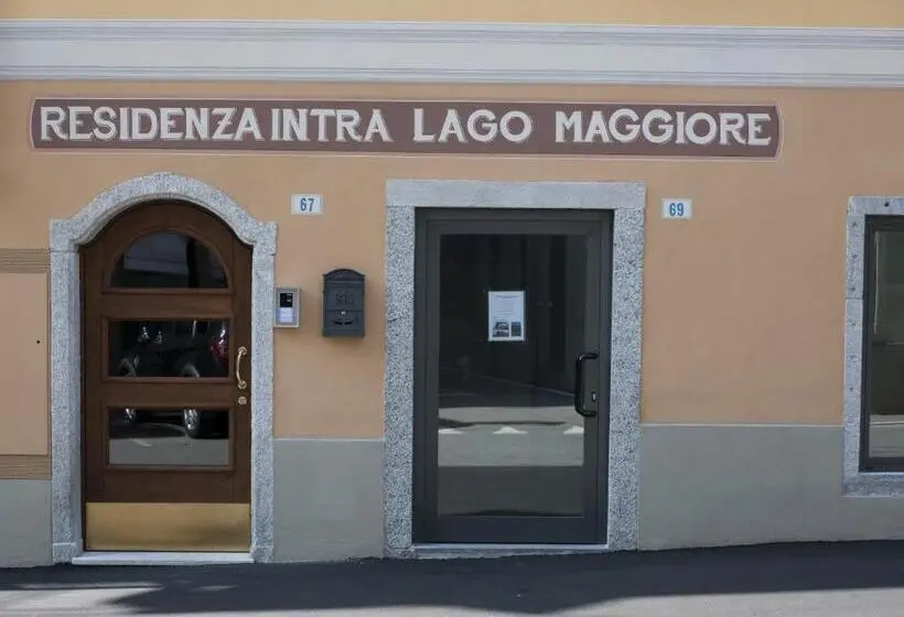 استودیو خانوادگی, Residenza Intra Lago Maggiore