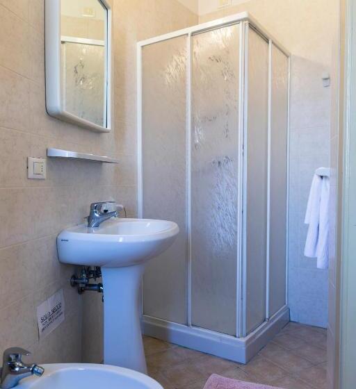 اتاق استاندارد, Centro Della Famiglia