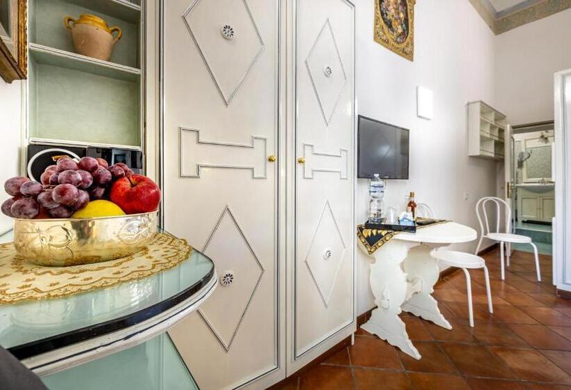 اتاق لوکس, Duomo Palace