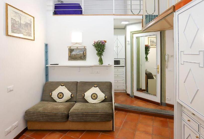 اتاق استاندارد یک نفره, Duomo Palace