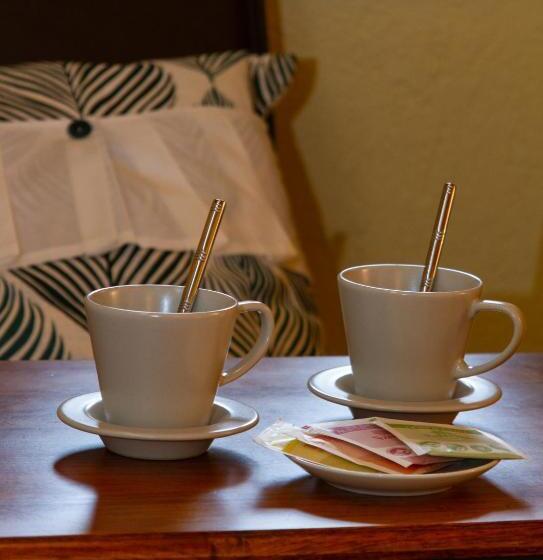 חדר דלוקס, La Grange