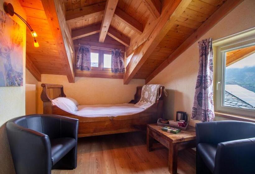 חדר דלוקס, La Grange