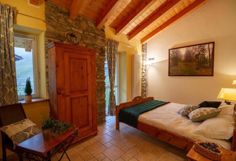 חדר סטנדרט נוף להרים, La Grange