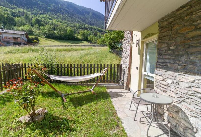 חדר סטנדרט עם טרסה, La Grange