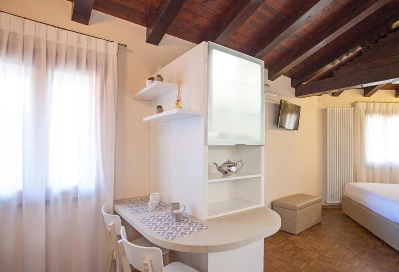 استودیو استاندارد با تراس, Residence Le Casette