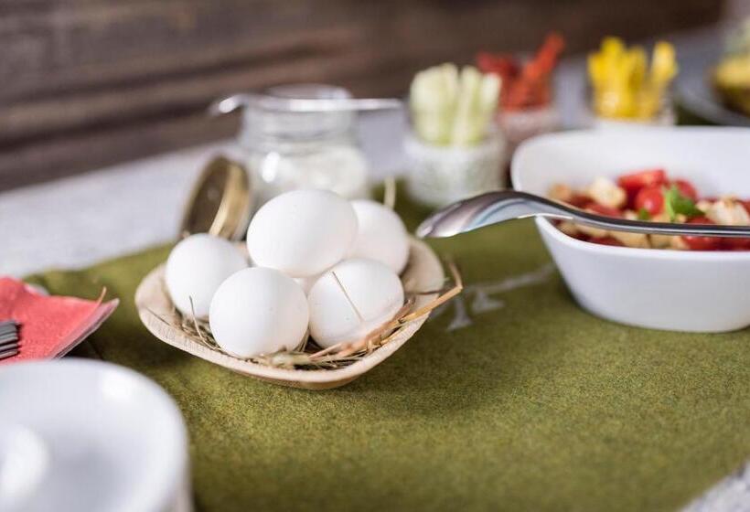 דירת שלושה חדרים, Aurina Lodges