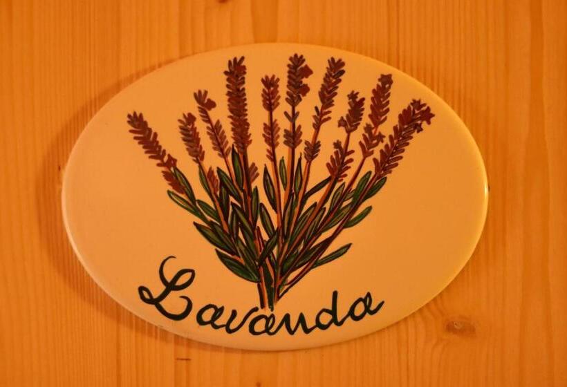 اتاق لوکس با بالکن, Agriturismo Grammelot