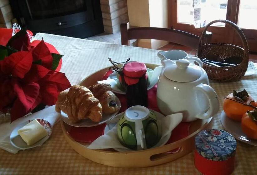 דירת 2 חדרי שינה עם נוף לבריכה, Agriturismo Il Bacucco