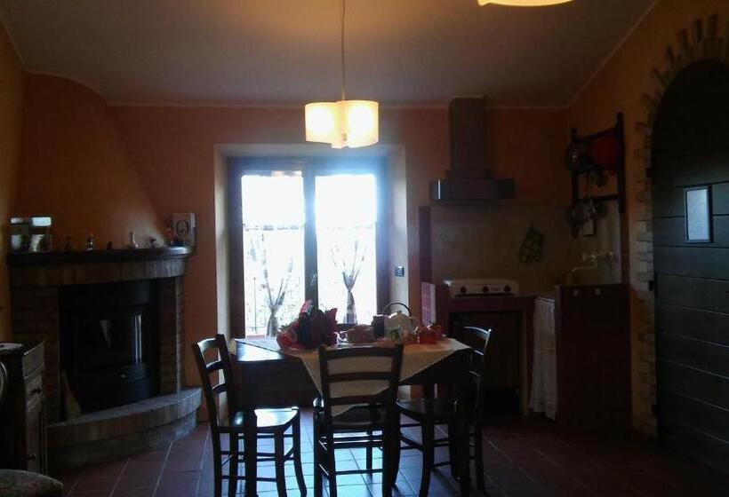 דירת 2 חדרי שינה עם נוף לבריכה, Agriturismo Il Bacucco