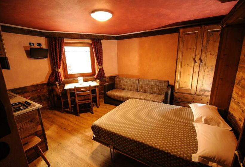 إستوديو قياسى, Maison De Leon