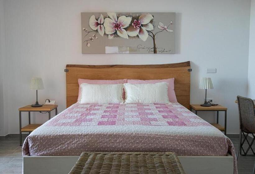 バルコニー付きデラックスルーム, Cadè Ventu