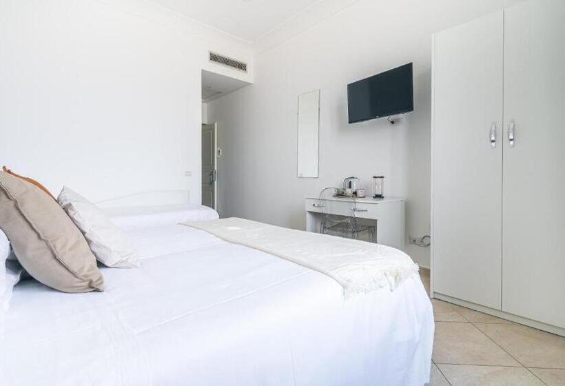 Quarto Estandar, Terrazza Iride