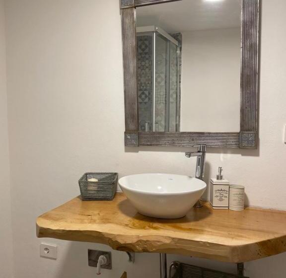 4 Bett Deluxe Zimmer, Trieste Art Loft