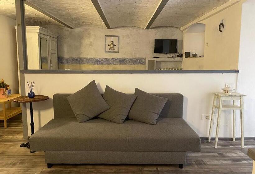 4 Bett Deluxe Zimmer, Trieste Art Loft