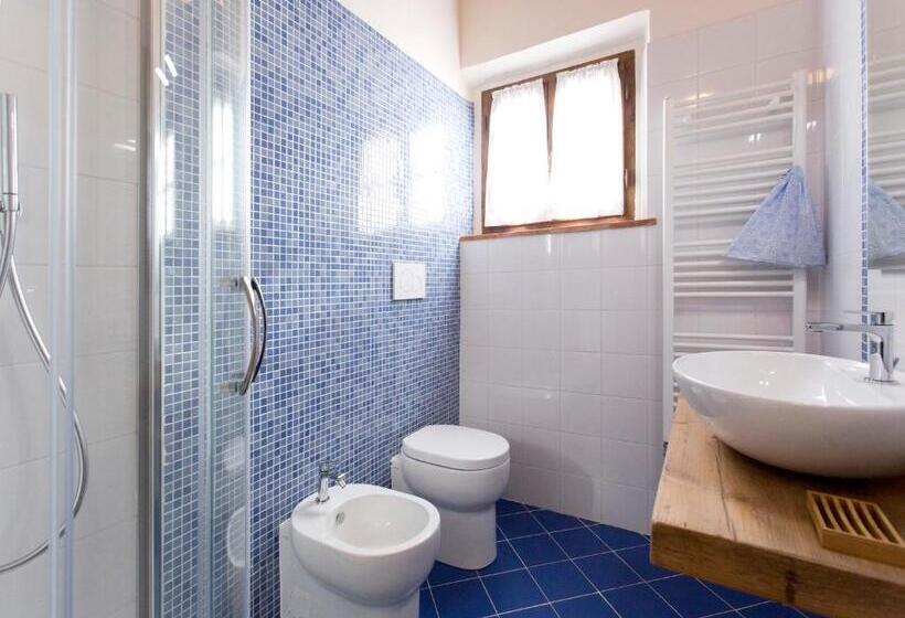 דירת חדר, Casale San Galgano