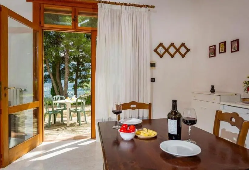 景色の見えるトリプルスタンダードルーム, Agriturismo Finazzo