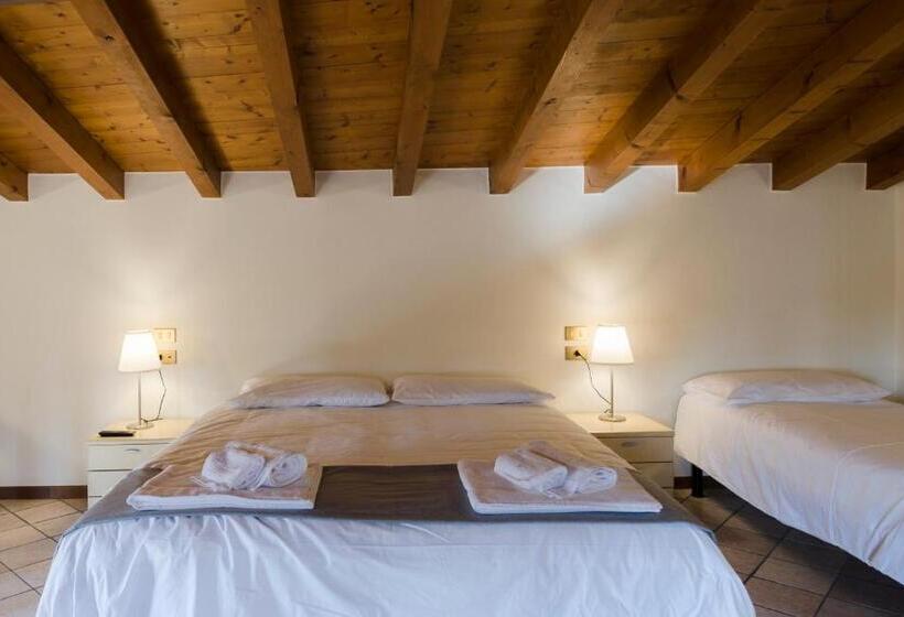 Номер Стандарт Трехместный, Agriturismo La Torretta Da Valentina