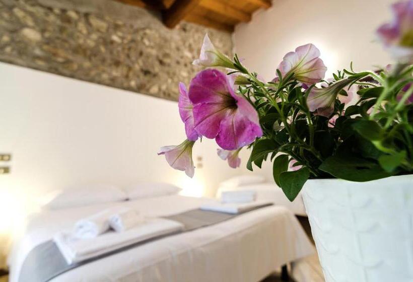 Номер Стандарт Трехместный, Agriturismo La Torretta Da Valentina