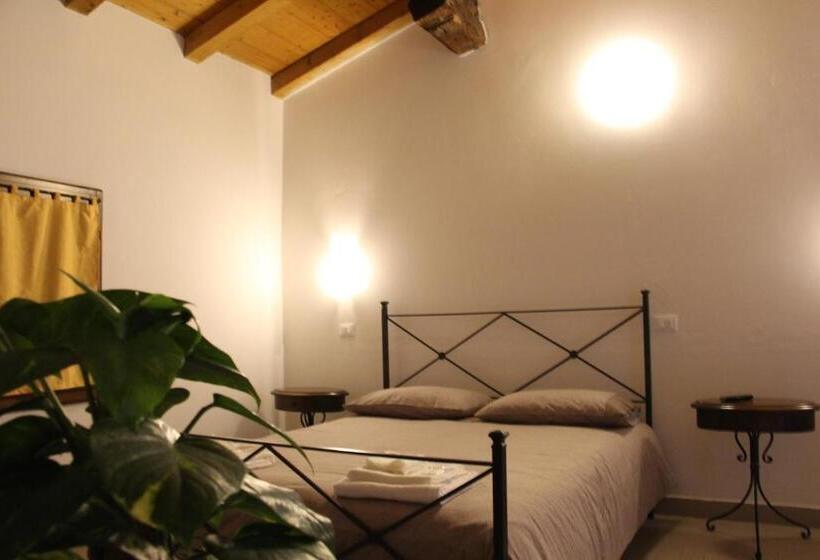 اتاق خانوادگی با سرویس بهداشتی مشترک, La Barchessa Country House