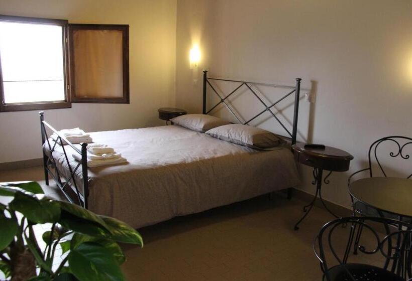 اتاق استاندارد, La Barchessa Country House