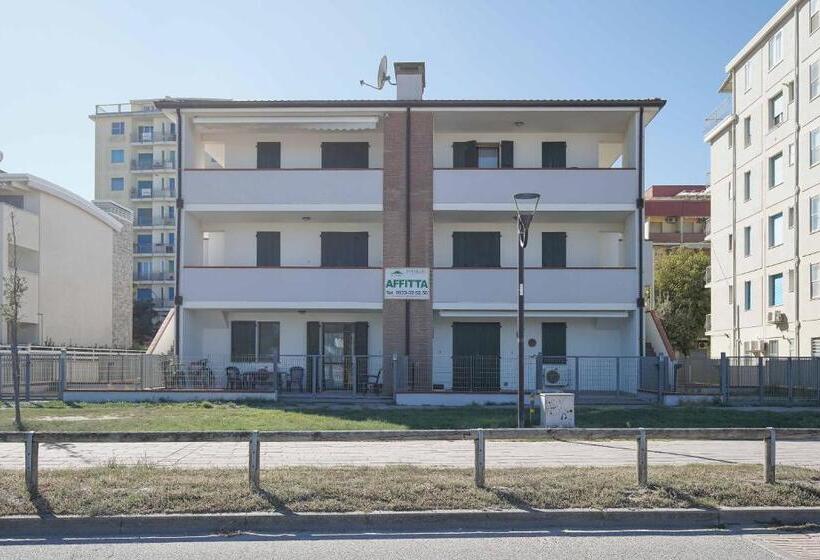 Семейный Номер Боковой Вид на Море, Residence Smith Sul Mare