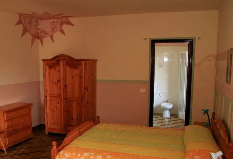 スタンダードトリプルルーム, Agriturismo La Praduscella