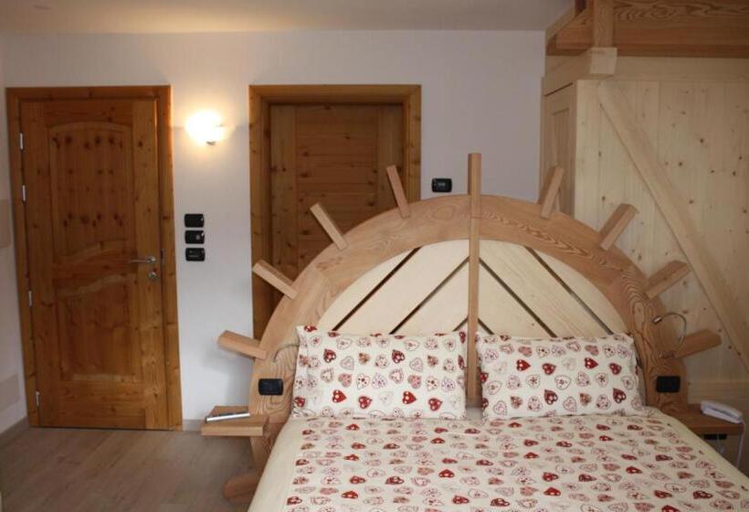 Номер Стандарт с Балконом, Agriturismo Pianrestel