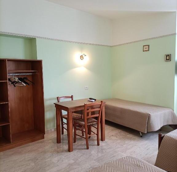 スタンダード4人部屋, Casa Mulè