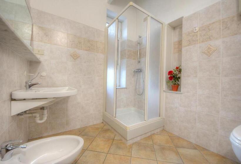 스탠다드 스튜디오, Club Nautico Savona