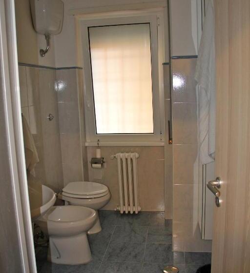 اتاق استاندارد, Lo Studio Guest House