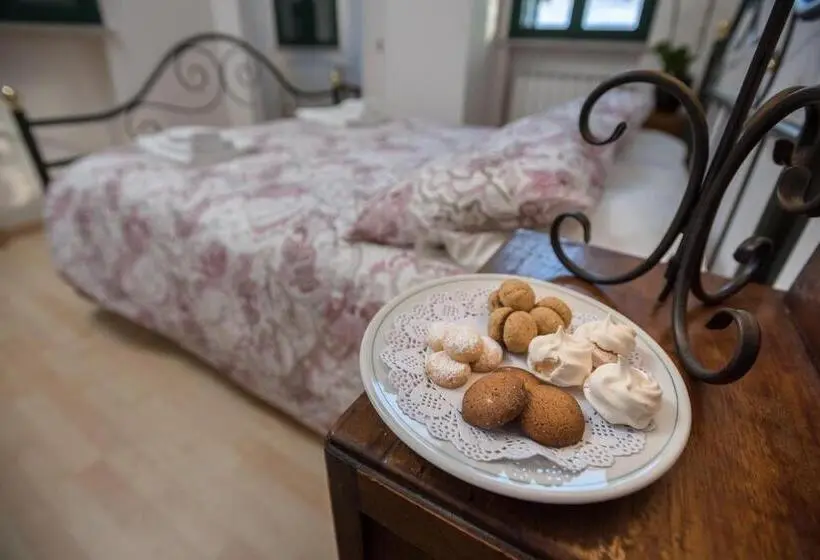 レイクビュースタンダードルーム, Villa Pizzini Mottarone   Restaurant And Rooms