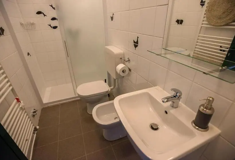 レイクビュースタンダードルーム, Villa Pizzini Mottarone   Restaurant And Rooms