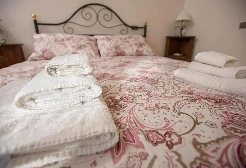デラックスジュニアスイート, Villa Pizzini Mottarone   Restaurant And Rooms