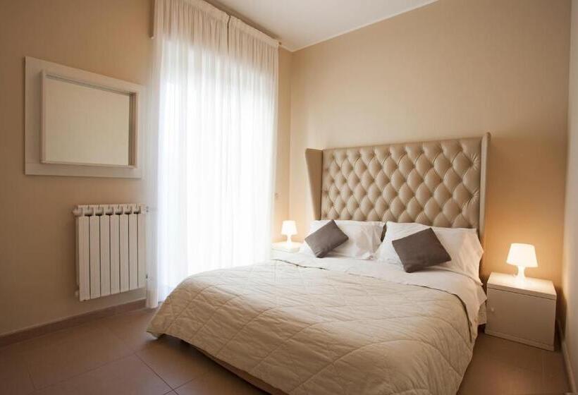 Апартаменты 1 Спальня Боковой Вид на Море, Residence Sole Mare Alaxi Hotels