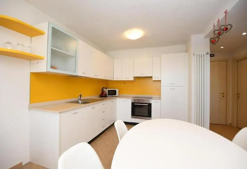 ２ベッドルームアパートメント, Residenza Alba