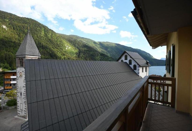 1 Bedroom Apartment Lake View, Residenza Alba